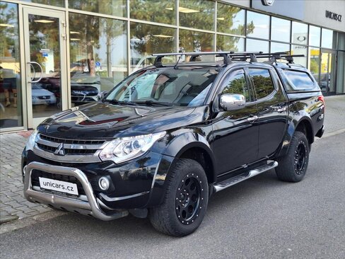 Mitsubishi L200 Pick-up 2,4 l 133 kw