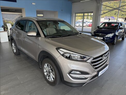 Hyundai Tucson SUV / Terénní 1,7 l 85 kw