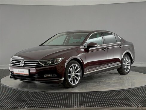 Volkswagen Passat Sedan / Limuzína 2,0 l 140 kw