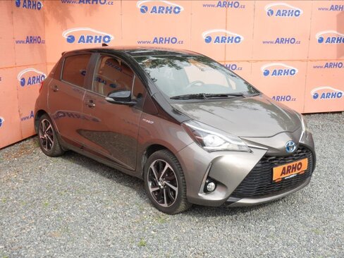 Toyota Yaris Hatchback 1,5 l 54 kw