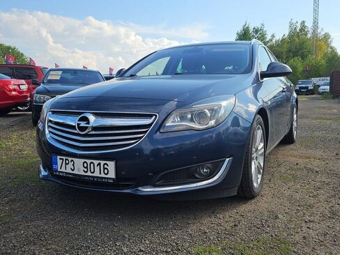 Opel Insignia Kombi 2,0 l 120 kw