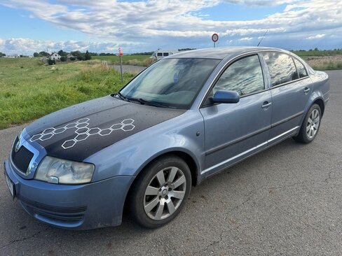 Škoda Superb Sedan / Limuzína 1,9 l 74 kw