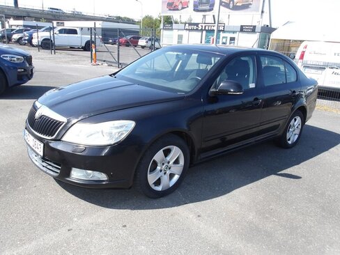 Škoda Octavia Sedan / Limuzína 2,0 l 103 kw