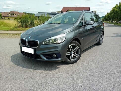 BMW Řada 2 MPV 2,0 l 140 kw