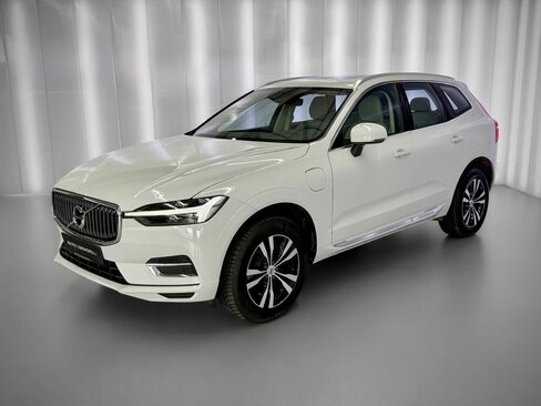 Volvo XC60 SUV / Terénní 2,0 l 186 kw