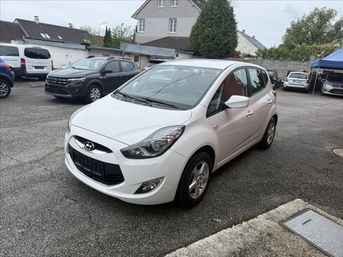 Hyundai ix20 MPV 1,4 l 66 kw