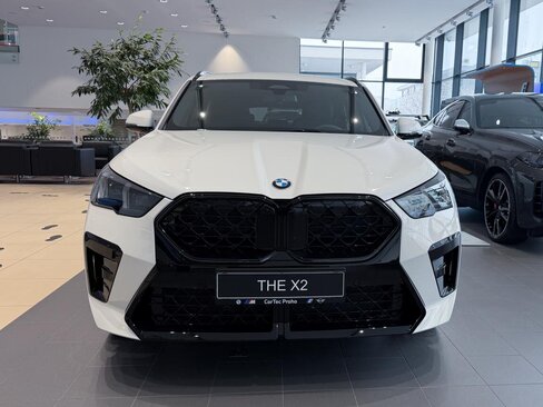 BMW X2 SUV / Terénní 2,0 l 120 kw