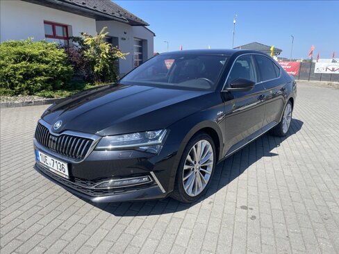 Škoda Superb Sedan / Limuzína 2,0 l 206 kw