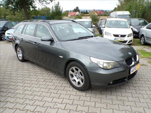 BMW Řada 5 Kombi 2,5 l 130 kw