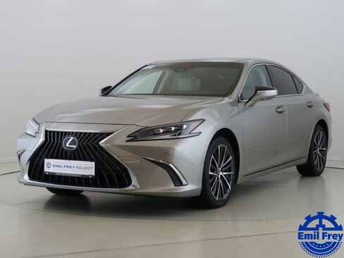 Lexus ES 300 Sedan / Limuzína 2,5 l 160 kw