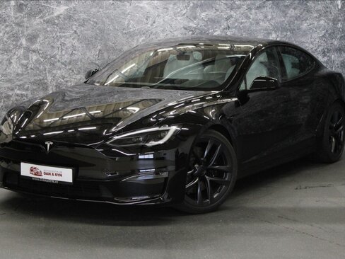 Tesla Model S Hatchback 0,0 493 kw