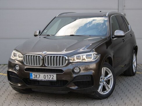 BMW X5 SUV / Terénní 3,0 l 280 kw