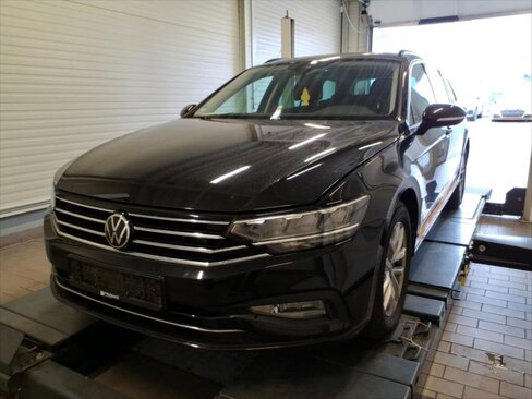 Volkswagen Passat Kombi 2,0 l 110 kw