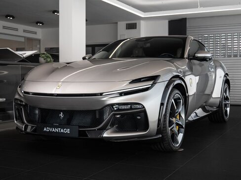 Ferrari Ostatní SUV / Terénní 6,5 l 529 kw