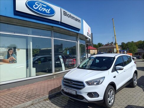 Ford Kuga SUV / Terénní 1,5 l 88 kw