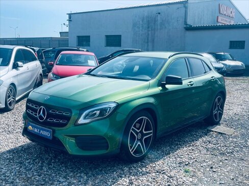 Mercedes-Benz GLA Hatchback 2,0 l 135 kw