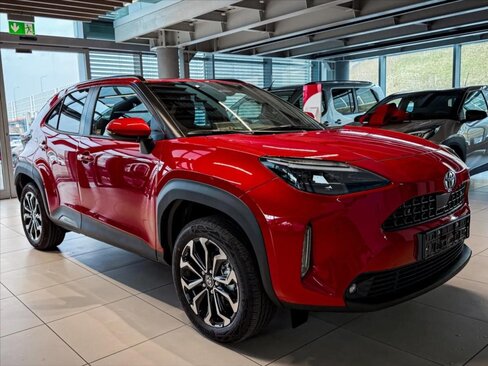 Toyota Yaris Cross SUV / Terénní 1,5 l 85 kw