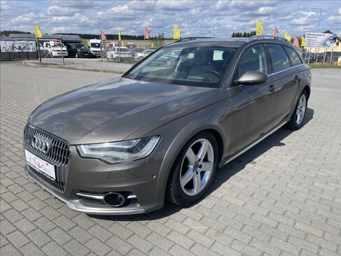 Audi A6 Allroad Kombi 3,0 l 180 kw