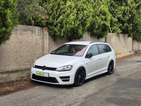 Volkswagen Golf Kombi 2,0 l 221 kw