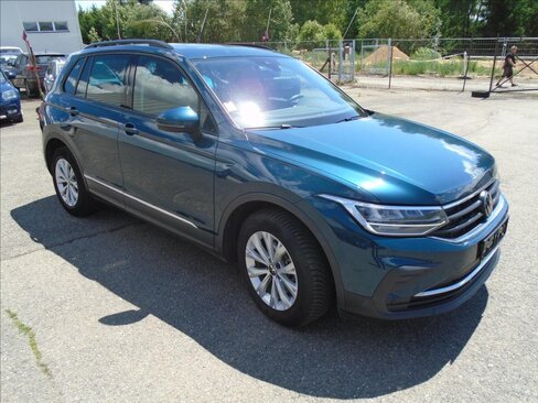 Volkswagen Tiguan SUV / Terénní 2,0 l 110 kw