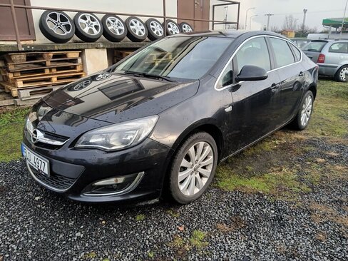 Opel Astra Sedan / Limuzína 1,4 l 103 kw