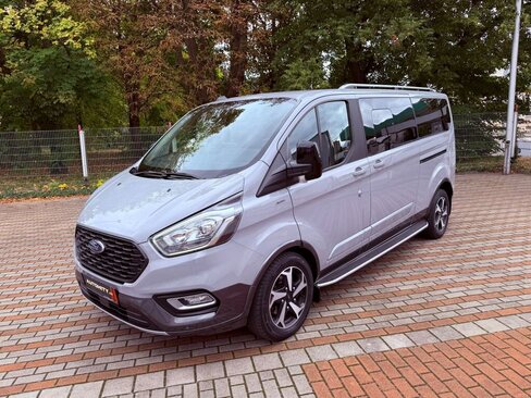Ford Tourneo Custom Kombi 2,0 l 125 kw