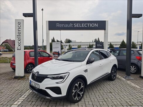 Renault Arkana SUV / Terénní 1,6 l 69 kw
