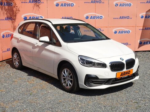 BMW Řada 2 MPV 2,0 l 110 kw
