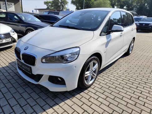 BMW Řada 2 Kombi 2,0 l 110 kw