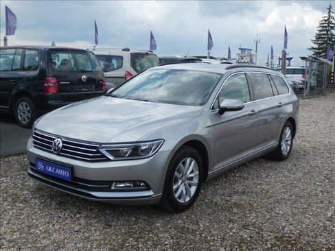Volkswagen Passat Kombi 1,4 l 92 kw