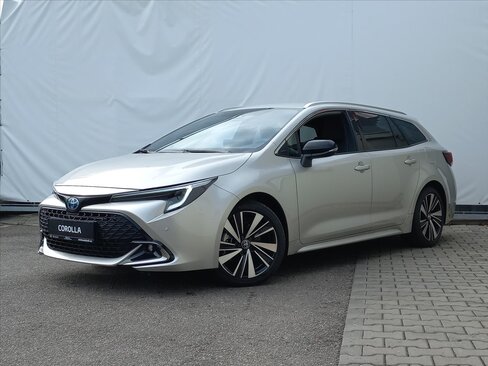 Toyota Corolla Kombi 2,0 l 130 kw