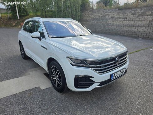 Volkswagen Touareg Kombi 3,0 l 210 kw