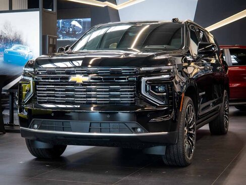Chevrolet Suburban SUV / Terénní 6,2 l 313 kw