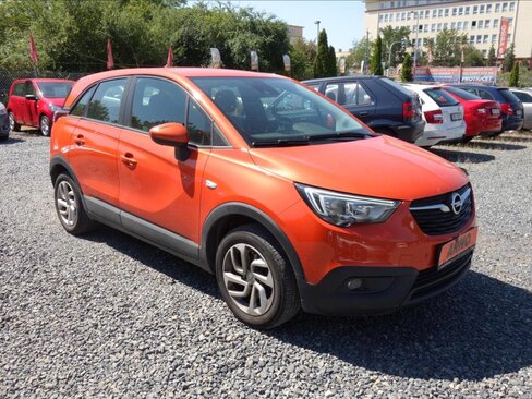 Opel Crossland X SUV / Terénní 1,2 l 96 kw