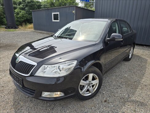 Škoda Octavia Sedan / Limuzína 1,2 l 77 kw