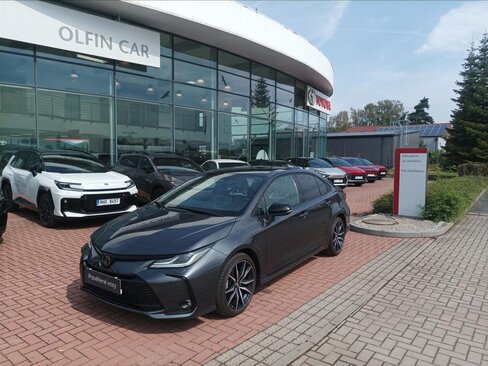 Toyota Corolla Sedan / Limuzína 1,8 l 72 kw
