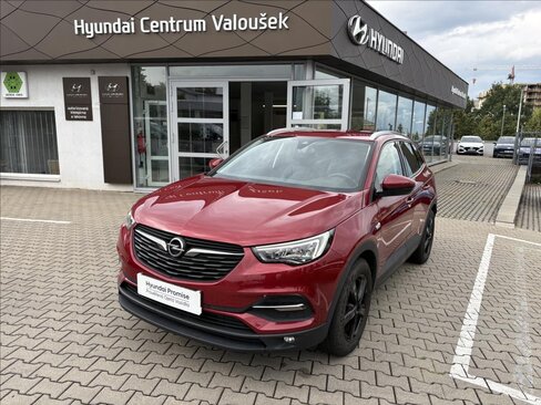 Opel Grandland X SUV / Terénní 1,5 l 96 kw