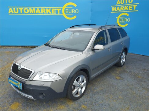Škoda Octavia Kombi 2,0 l 103 kw