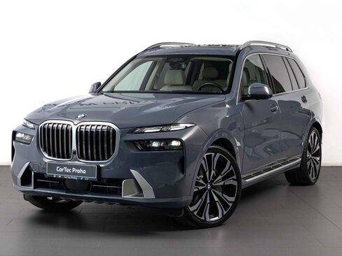 BMW X7 SUV / Terénní 3,0 l 259 kw
