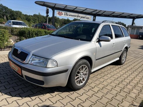 Škoda Octavia Kombi 2,0 l 85 kw