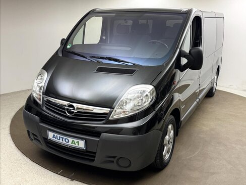 Opel Vivaro Kombi 2,5 l 107 kw