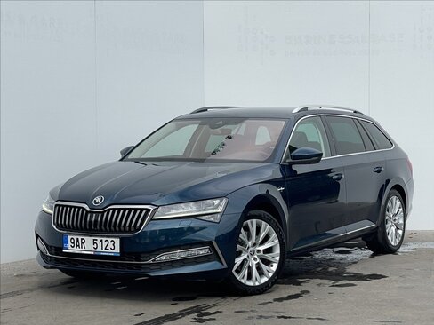 Škoda Superb Kombi 1,5 l 110 kw