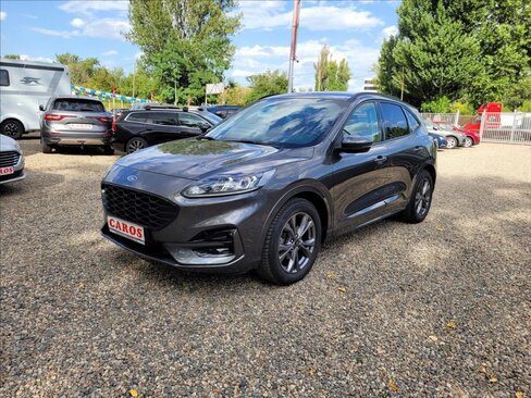 Ford Kuga SUV / Terénní 2,5 l 140 kw