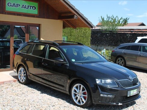 Škoda Octavia Kombi 2,0 l 135 kw