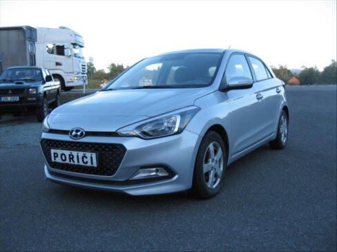 Hyundai i20 Hatchback 1,2 l 55 kw