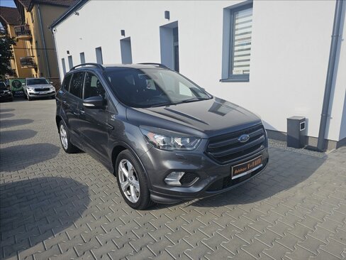 Ford Kuga Kombi 2,0 l 110 kw