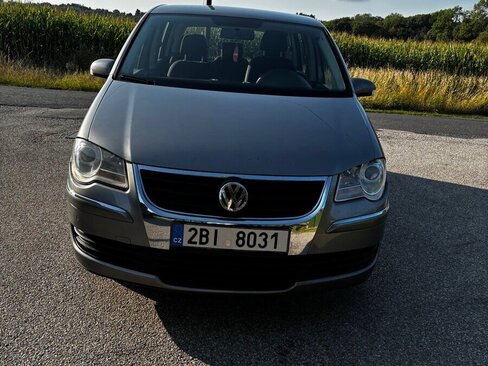 Volkswagen Touran MPV 0,0 77 kw