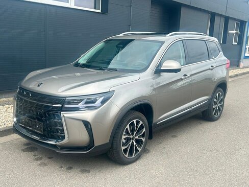 Dongfeng Ostatní SUV / Terénní 1,5 l 125 kw