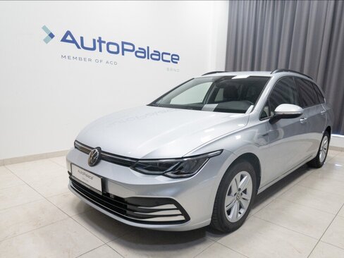 Volkswagen Golf Kombi 1,5 l 96 kw