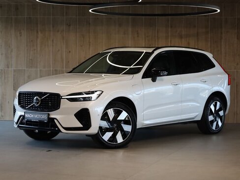 Volvo XC60 SUV / Terénní 2,0 l 335 kw